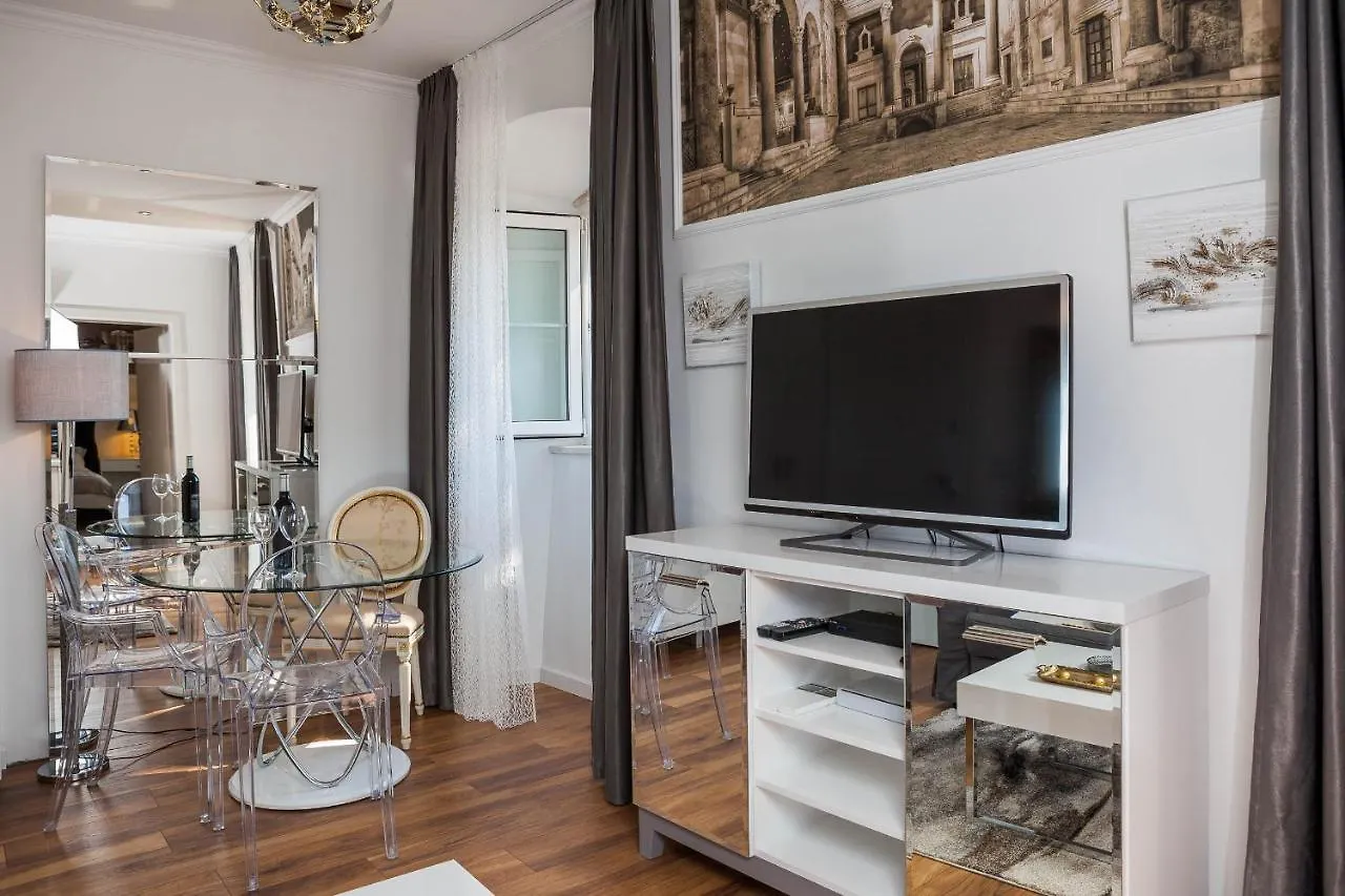 Guest House Imperial Σπλιτ
