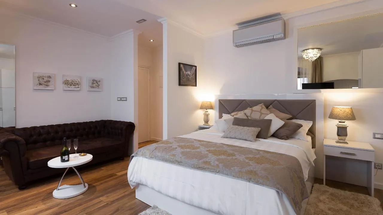 Guest House Imperial Split 4*,  Croatia
